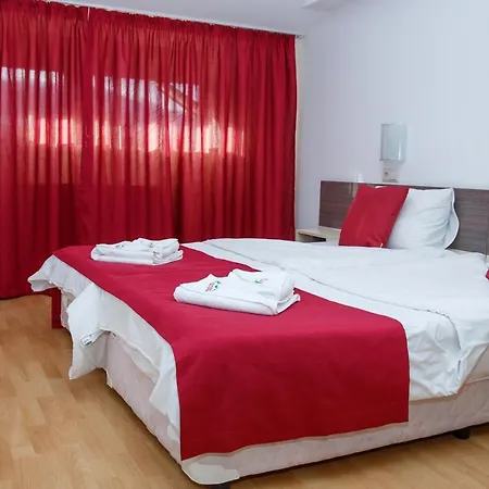 Апарт-отель Mountain Paradise Next To Sunrise 4*