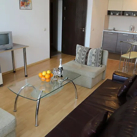 Mountain Paradise By The Walnut Trees - Free Wellness Апарт-отель