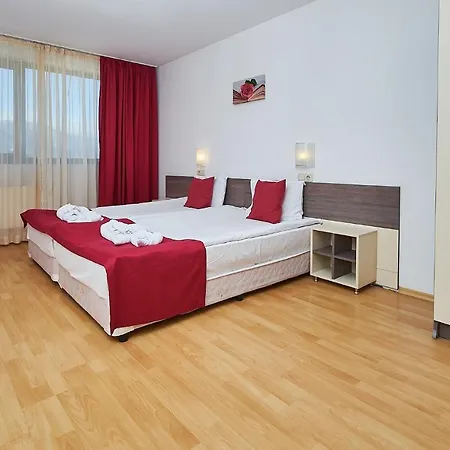 Mountain Paradise By The Walnut Trees - Free Wellness Апарт-отель 4*