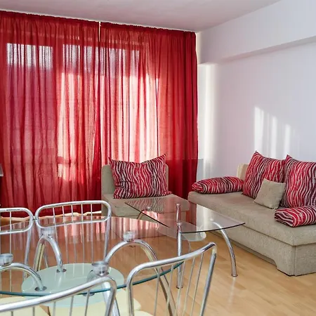 Apartahotel Mountain Paradise Next To Sunrise