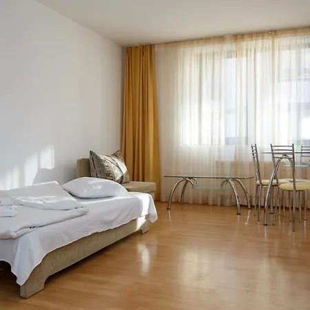 Mountain Paradise Next To Sunrise Aparthotel 4*