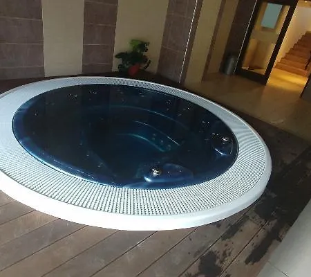 Hotel de apartamente Mountain Paradise Next To Sunrise 4*