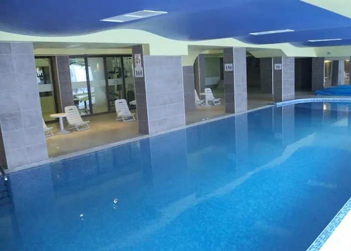 Apartmanhotel Mountain Paradise Next To Sunrise 4*