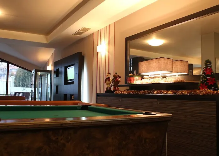 Mountain Paradise Next To Sunrise Apartmanhotel Banszko