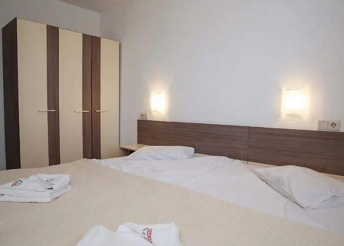 Aparthotel Mountain Paradise Next To Sunrise Bansko